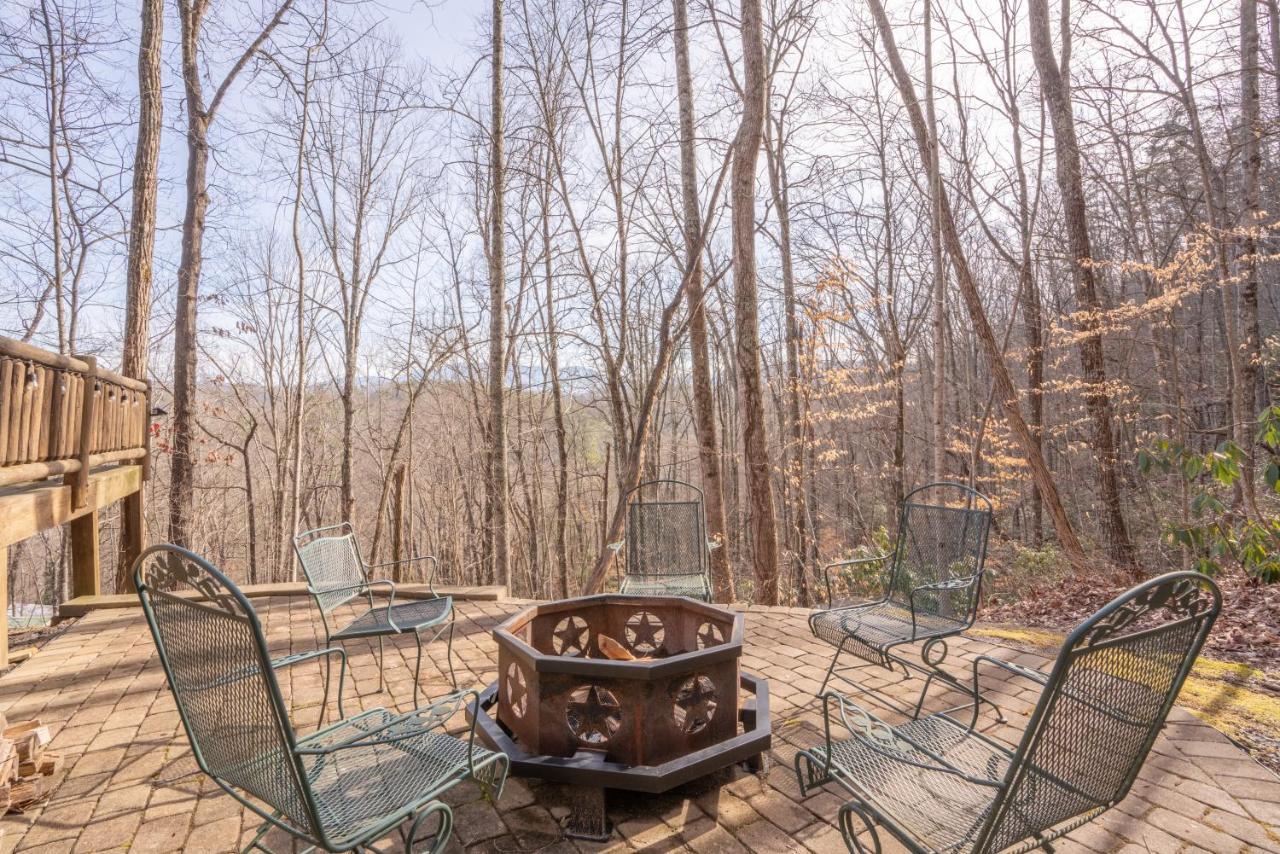 Moonshine Ridge Cabin With Hot Tub And Fire Pit พิเจนฟอร์จ ภายนอก รูปภาพ