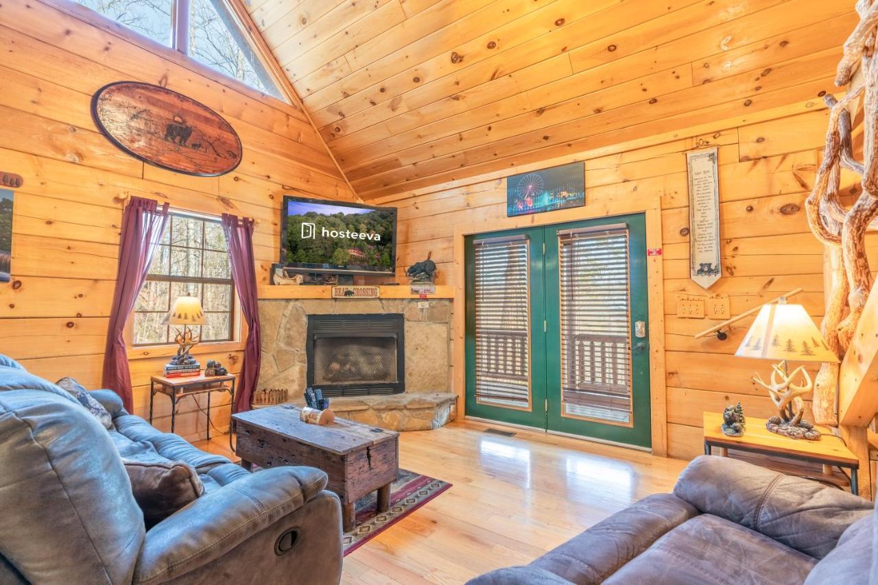 Moonshine Ridge Cabin With Hot Tub And Fire Pit พิเจนฟอร์จ ภายนอก รูปภาพ