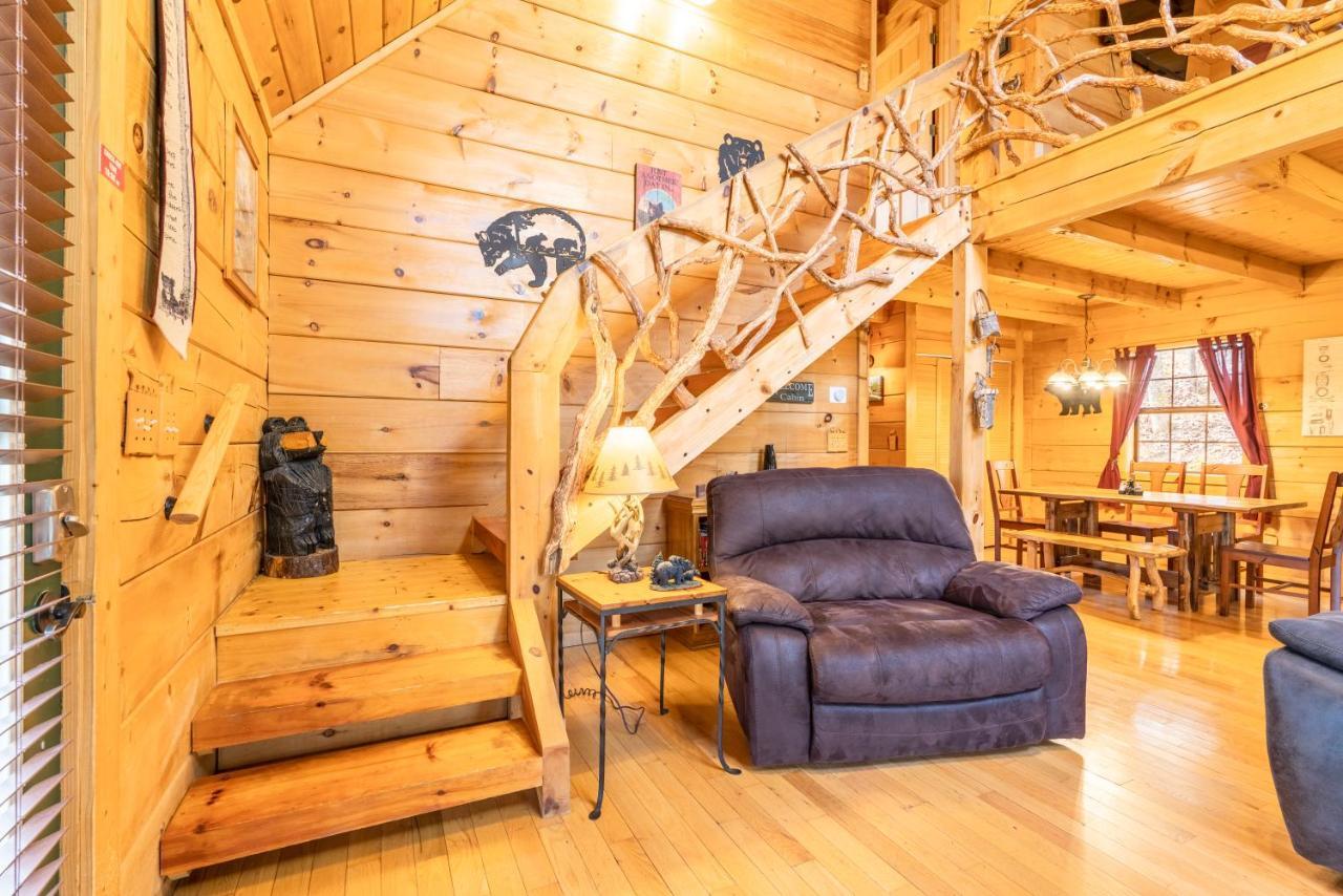 Moonshine Ridge Cabin With Hot Tub And Fire Pit พิเจนฟอร์จ ภายนอก รูปภาพ